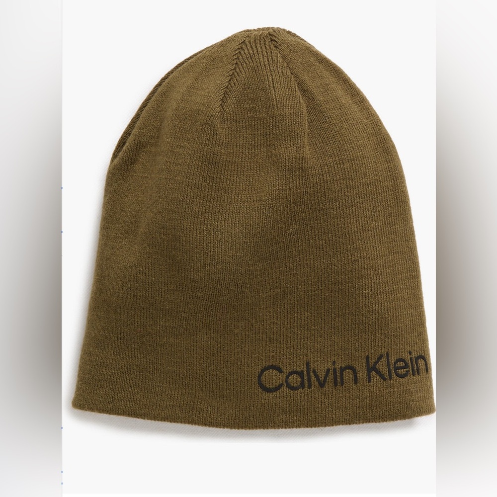 Calvin Klein small logo reversible beanie